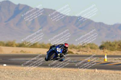 media/Dec-09-2023-SoCal Trackdays (Sat) [[76a8ac2686]]/Turn 15 Set 2 (245pm)/